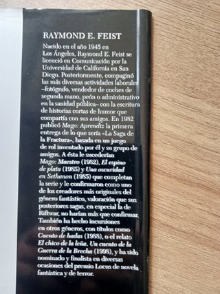 LOS DOS LIBROS DE LA SAGA DE LA FRACTURA.