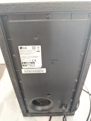 Barra de sonido 2.1 LG SJ4