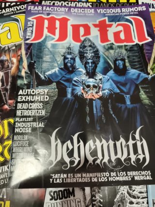 This is metal lote revistas