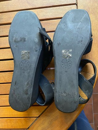 Sandalias Bimba y Lola Negras