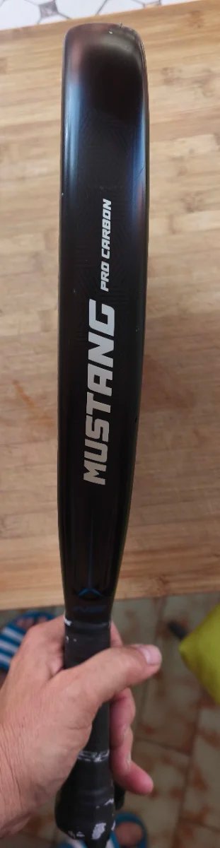 Pala de pádel NB Mustang Pro Carbon