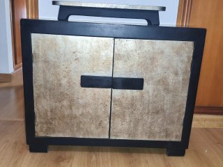 Recibidor estilo oriental madera
