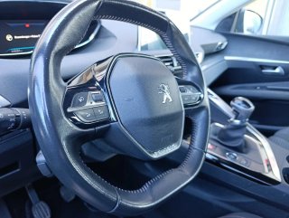 Peugeot 3008 2021