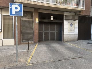 Garaje en alquiler en Zona Centro en Córdoba