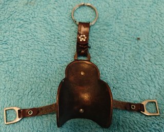 PRECIOSO LLAVERO SILLA MONTAR ENVIO HORSE SADDLE