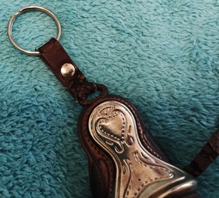 PRECIOSO LLAVERO SILLA MONTAR ENVIO HORSE SADDLE