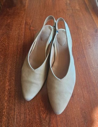 Zapatos Beige Talla 39