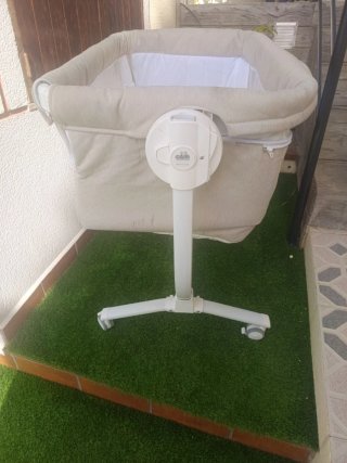 Cuna de colecho con ruedas