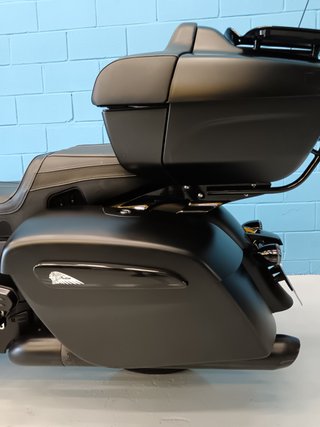 Indian Roadmaster Dark Horse