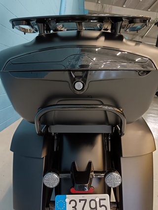 Indian Roadmaster Dark Horse