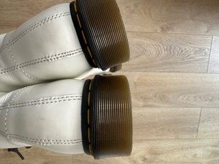 Botas Dr. Martens Blancas Talla 43