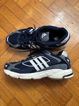 Adidas Response CL Azul/Gris. Talla 43 1/3.