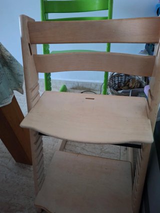 Trona evolutiva Stokke