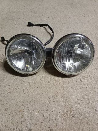 Faros Triumph Street Triple