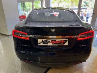 Tesla Model S 85D AWD 2015