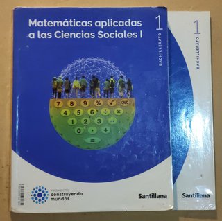 Libros 1 bach IES Santa Eulalia en Mérida