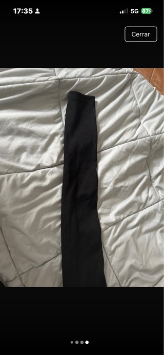 Top negro manga larga con nudo