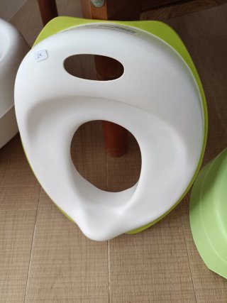 Reductor de baño infantil