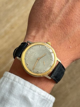 Reloj DOGMA Mecánico Suizo Vintage Años 50