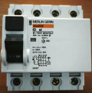 Merlin Gerin multi9 ID si Interruptor 40A