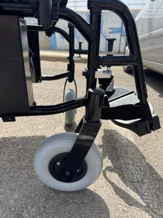 Silla de ruedas eléctrica EASY PLUS
