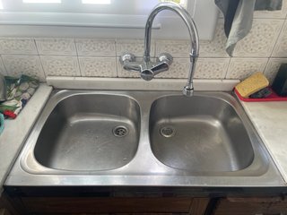COCINA DE REGALO con mármol y madera