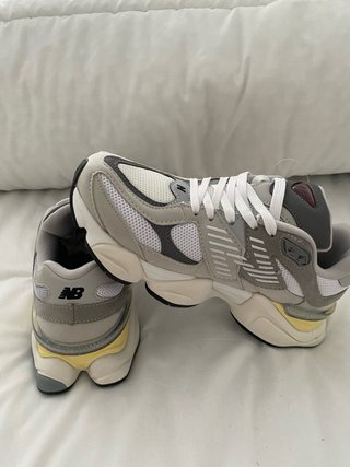 Zapatillas Gris y Amarillo