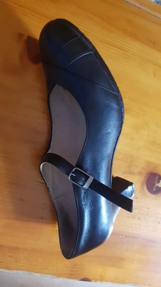 Zapatos Flamenco Mujer Menkes Negro/Dorado