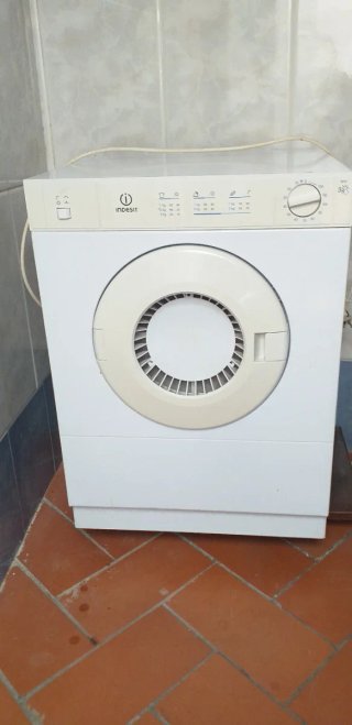Secadora Indesit 3 kg