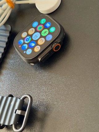 Apple Watch Ultra 2 49 mm bat 99% impecable