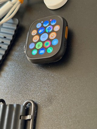 Apple Watch Ultra 2 49 mm bat 99% impecable