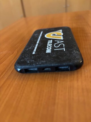 Powerbank Uniscend 5000 mAh compacta negra
