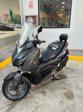 Yamaha Xmax 300 2020 Negra