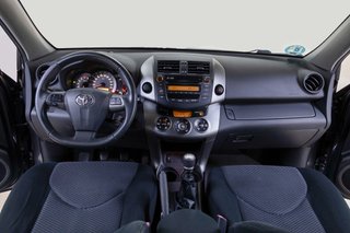 Toyota RAV4 2010