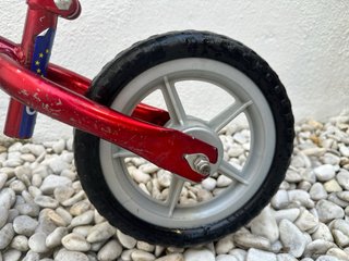 Bici de equilibrio Chicco Roja