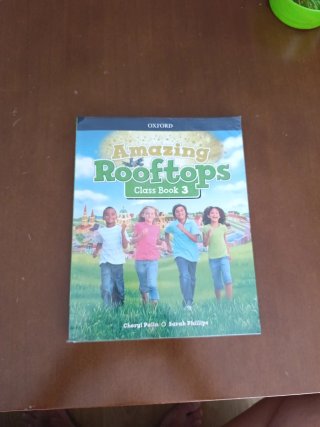 Amazing rooftops class book 3 primaria