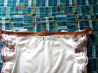 Blusa bianca con ricami taglia S (oversize) OVS