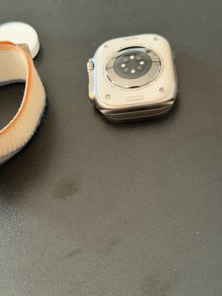 Apple Watch Ultra 2 49 mm bat 100% impoluto