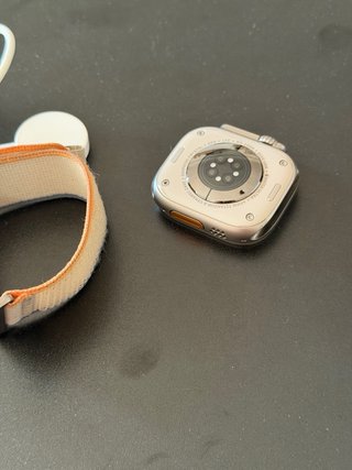 Apple Watch Ultra 2 49 mm bat 100% impoluto