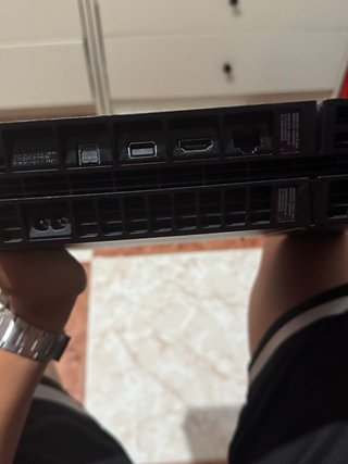 PS4 500GB Negra