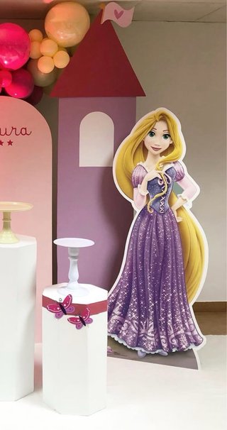 Alquiler de imagenes de personajes
