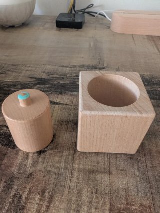 Paletas de colores y encaje de clavija Montessori