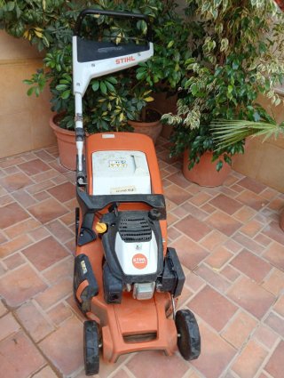Cortacésped Stihl RM 448 T