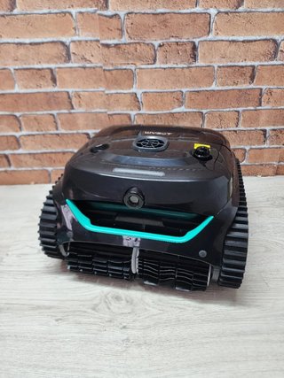 Robot Limpiafondos Piscina WYBOT C2 Vision AI