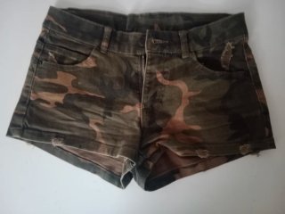 Pantalones cortos camuflaje talla 36
