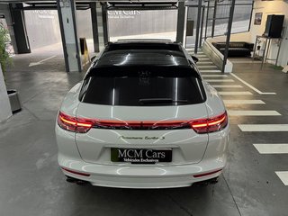 Porsche Panamera Turbo S E-Hybrid 500 kW (680 CV)