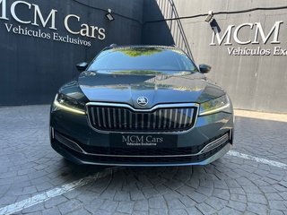 Skoda Superb Combi 1.4 TSI iV P-HEV Style DSG 160 kW (218 CV)