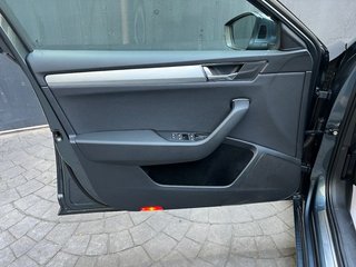 Skoda Superb Combi 1.4 TSI iV P-HEV Style DSG 160 kW (218 CV)
