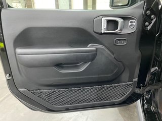 Jeep Wrangler 2.0 Rubicon 8ATX 280 kW (381 CV)