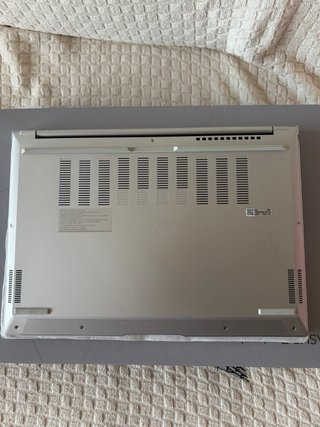 ASUS Zenbook 14 OLED UX3405MA | Intel Ultra 7 | 16 GB